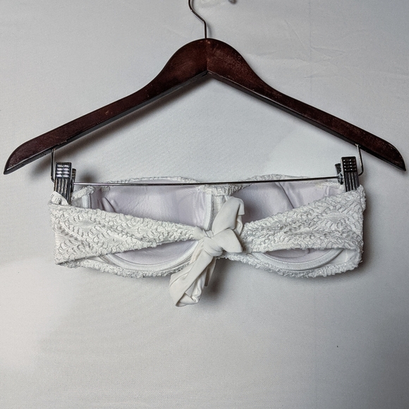 White Crochet Bikini Top - Picture 3 of 5